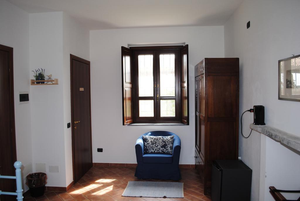 פאביה Agriturismo Cascina Mora חדר תמונה