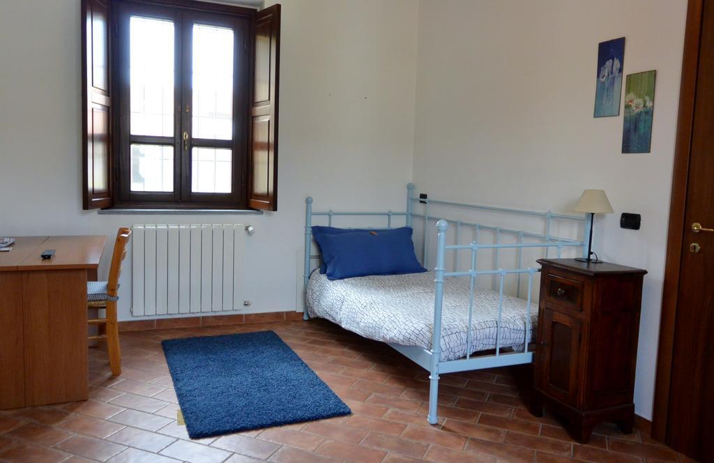 פאביה Agriturismo Cascina Mora מראה חיצוני תמונה