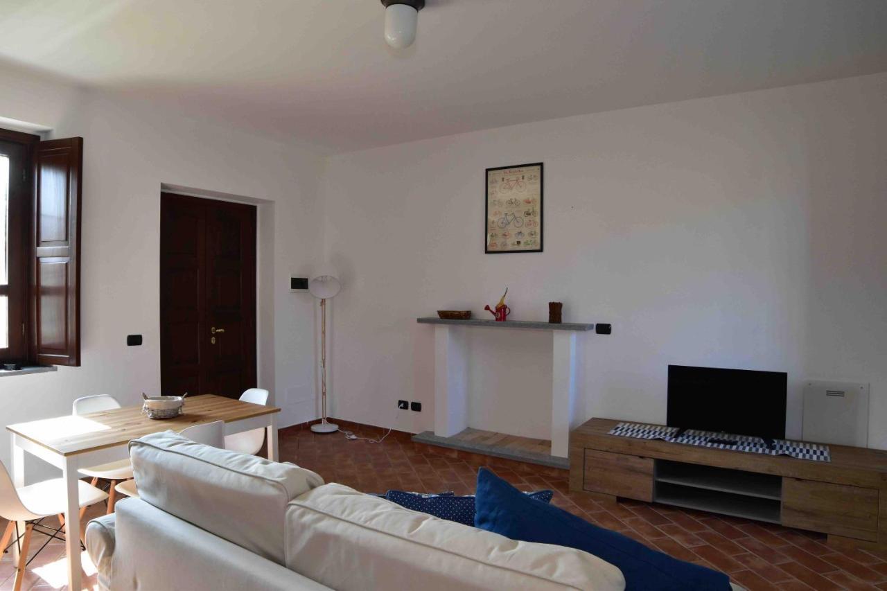 פאביה Agriturismo Cascina Mora מראה חיצוני תמונה
